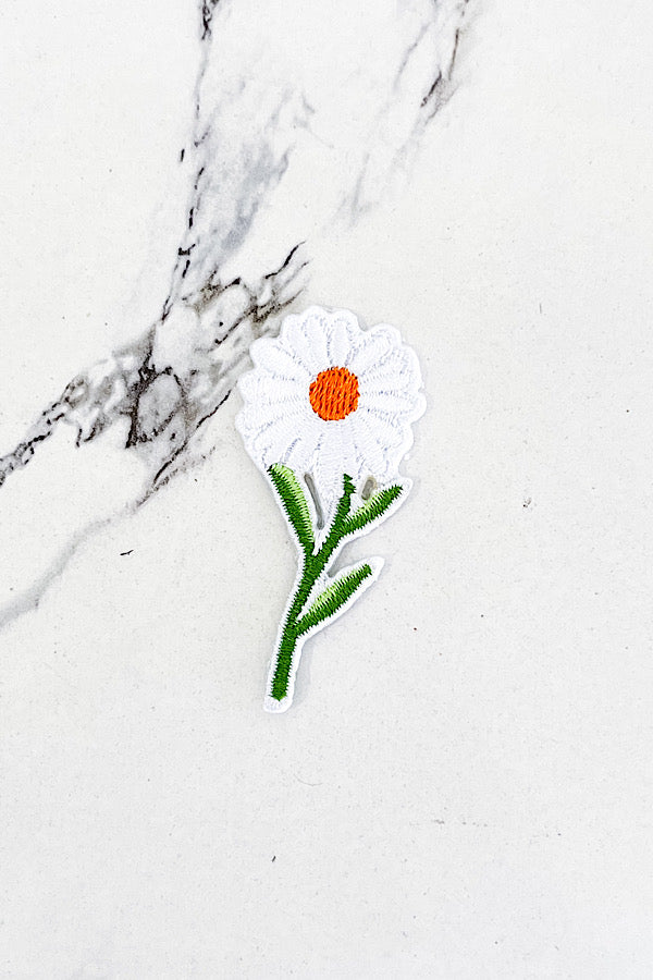 He Loves Me Daisy Embroidered Patch
