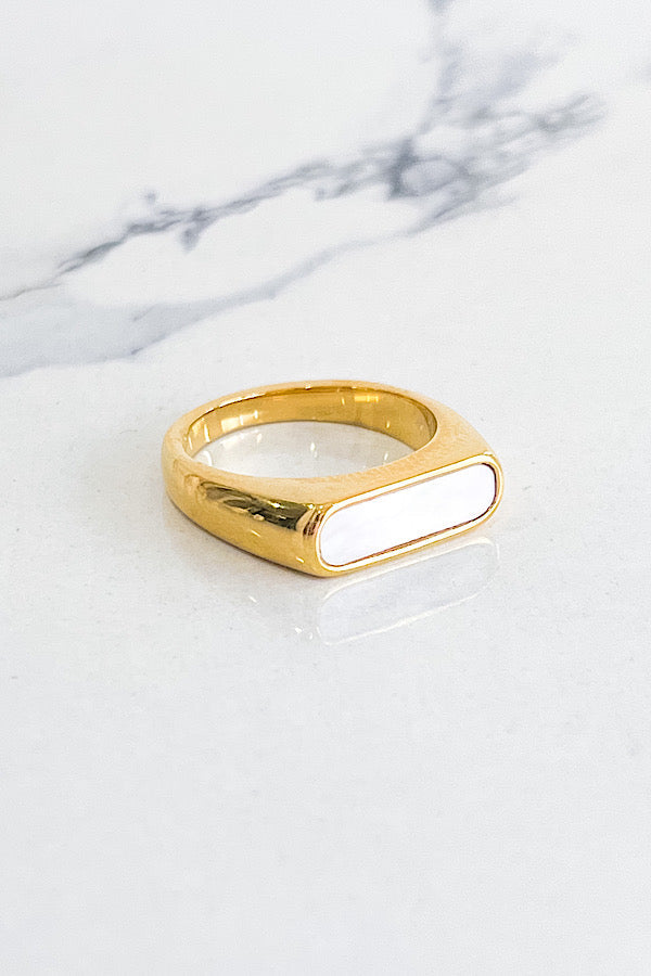 Natural Elements Signet Gold Ring