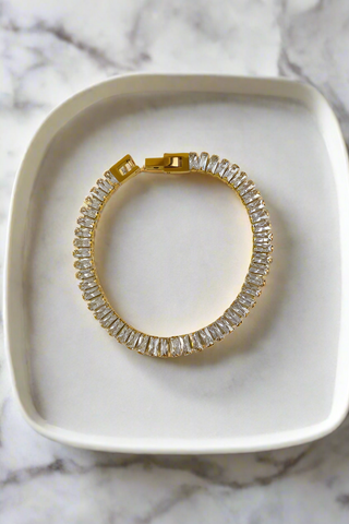 ETA 1/3 - Sophia Gold Diamond Bracelet